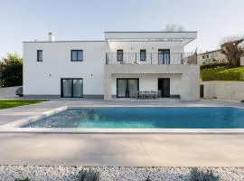 NEW Luxury Villa Themis Istria PRIVATE heated POOL