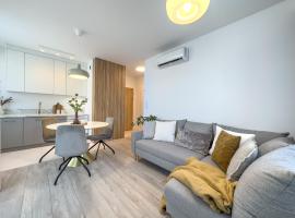 Krakowska Oaza Komfortu - Apartament Premium z Garażem, spa hotel in Krakow