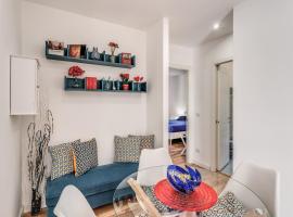 COSY FLAT CINECITTA', hotel near Giulio Agricola Metro Station, Rome