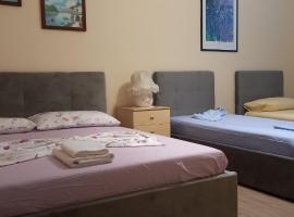 Stanze private in villa, bed and breakfast en Turín