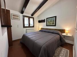 [FREE PARKING] La Bianca Neve Cottage, apartamento em Castel di Sangro
