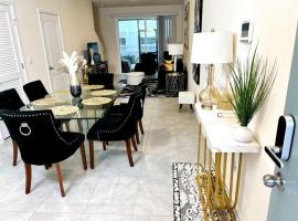 Orange Park Townhome Vacation Rental with Patio!, apartment in Orange Park