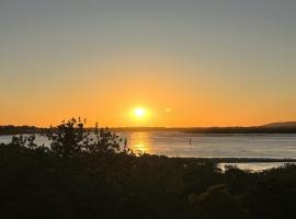 1 - 58 Moira Pde, Hawks Nest, Hotel in Hawks Nest