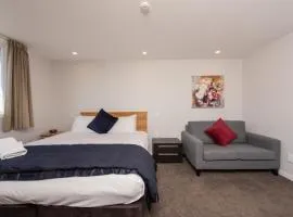 Capital View Motor Inn - Free Parking