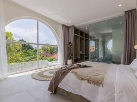VILLA EUDORA BALI, ξενοδοχείο σε Tumbak Bayuh