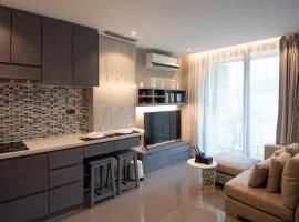 Stylish 1- Bedroom Apartment B621 by IBG Property