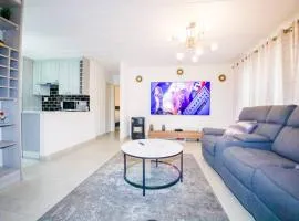 2 Bedroom Sandton Apartment