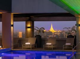 Yangon Thanlwin Hotel, hotel v mestu Yangon