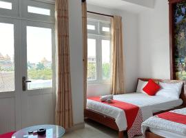 GOLDEN TWO Hotel, hotell i Vung Tau