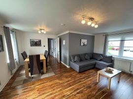 2 Bedroom Apartment near Glasgow Airport、レンフルーのホテル