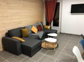 app. 8 couchages tt confort, hotel conveniente a Laveissière