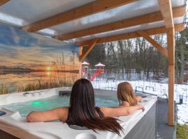 Haus Christina Pool Sauna – hotel w mieście Malchow