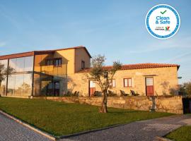 Quinta das Areias - Solar da Pena, farm stay in Braga