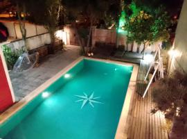 Habitación en villa neo victoriana con piscina, cheap hotel in Mar del Plata