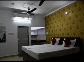Ram Madaiya Home stay, hotel en Faizābād