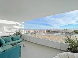 Global Properties, Moderno apartamento con vistas al mar