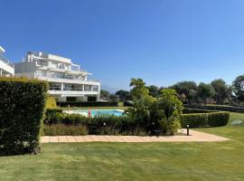 Emerald Green 2370 Golf & beach, παραθεριστική κατοικία σε San Roque