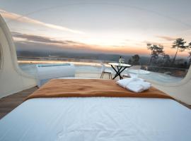 Glamping Balú, parkolóval rendelkező hotel Monesterióban