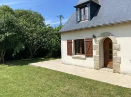 350 - Charmante maison dans le bourg de Plévenon à 1 kilomètre des plages