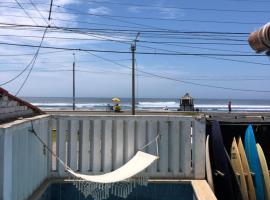 Pointbreak Surf Camp, hostel di Huanchaco