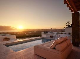 Villa Manikas Milos, hotel in Adamas