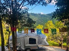 Casa Concha na Vila da Montanha, camping de luxo em Gravat&aacute;