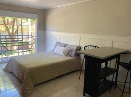 La Comarca Aparts Alojamiento, hotel em Colón