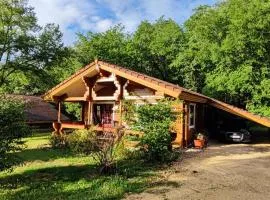 Chalet paisible à Mauroux
