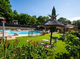 Camping Les Cruses, готель у місті Ribes