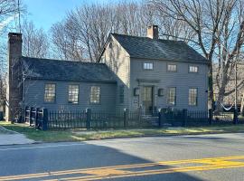 The Saltbox Greenport, hotel in Greenport