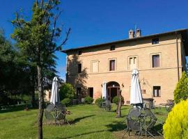 Fonte Dei Tufi Siena, hotel v Sieně