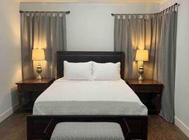 ☆The Oasis in Murray Hill☆ -sleeps 8- WiFi- Cozy, hotell i Jacksonville