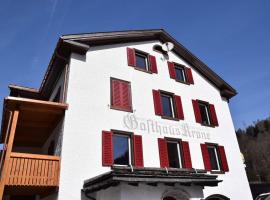 Chrona Bed & Breakfast، فندق في Jenaz