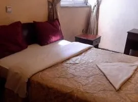 Piassa Hotel