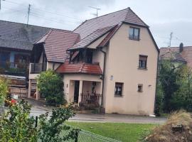 Sur la route du vin, holiday home in Rorschwihr