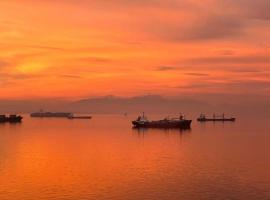 ICONIC SALONICA SUITE seafront, hotel dekat White Tower of Thessaloniki, Tesalonika