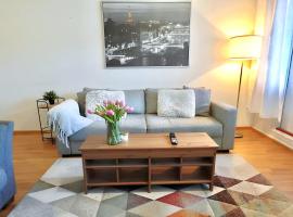 Spacious Apartment in Tranquil Turku with Balcony and Free Parking, apartmen di Turku