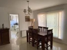 Departamento 3 amb zona Güemes con cochera cubierta