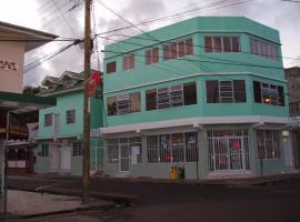 Aaron's House, apartment in Castries