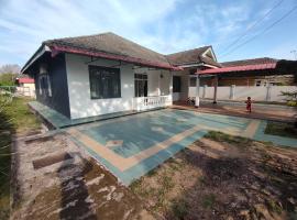 Dzul's Villa, holiday home in Pekan