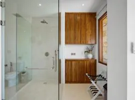 Pagi Villas by Betterplace