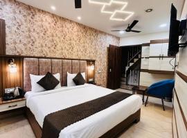 HOTEL MONGA 5 Minutes From Golden Temple, viešbutis mieste Amritsaras