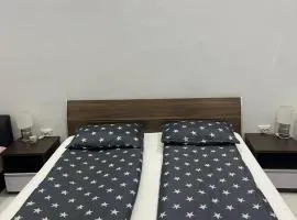 SMART GuestHouse