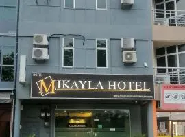 Mikayla hotel