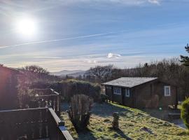 Snowdonia Log cabin, hotel v destinaci Trawsfynydd