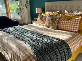 Green Gables B&B Waterfront Apartment or Garden Studio