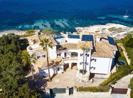 Villa Luna Suites, hotel v destinaci Llucmajor
