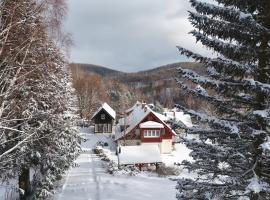 611 n.p.m., хотел в Йеленя Гора-Ягнянтков