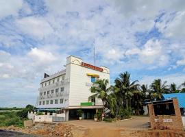 Cedar by K Hotels, hotel din Kāndūr