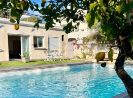 Appartement l'Aranceto vue mer avec piscine, hotel a Biguglia